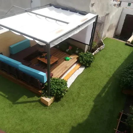 Casa Ecoeficiente Eguzkilore Torrelles Esterno foto